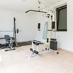 La Dina 10, Emma فيلة