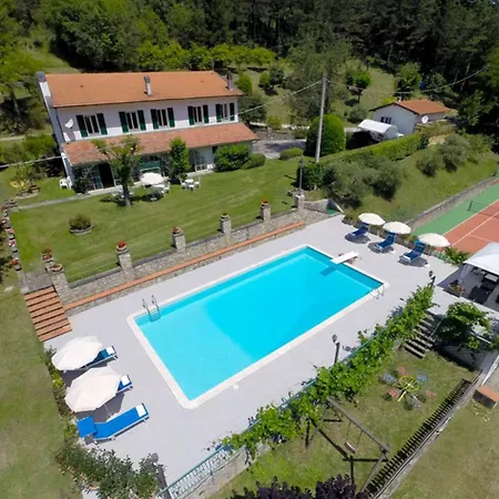 La Dina 10, Emma Modigliana