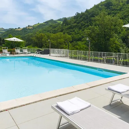 La Dina 10, Emma * Modigliana