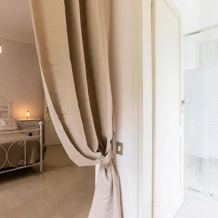 La Dina 10, Emma Villa *