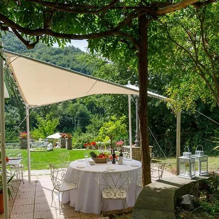 La Dina 10, Emma Modigliana